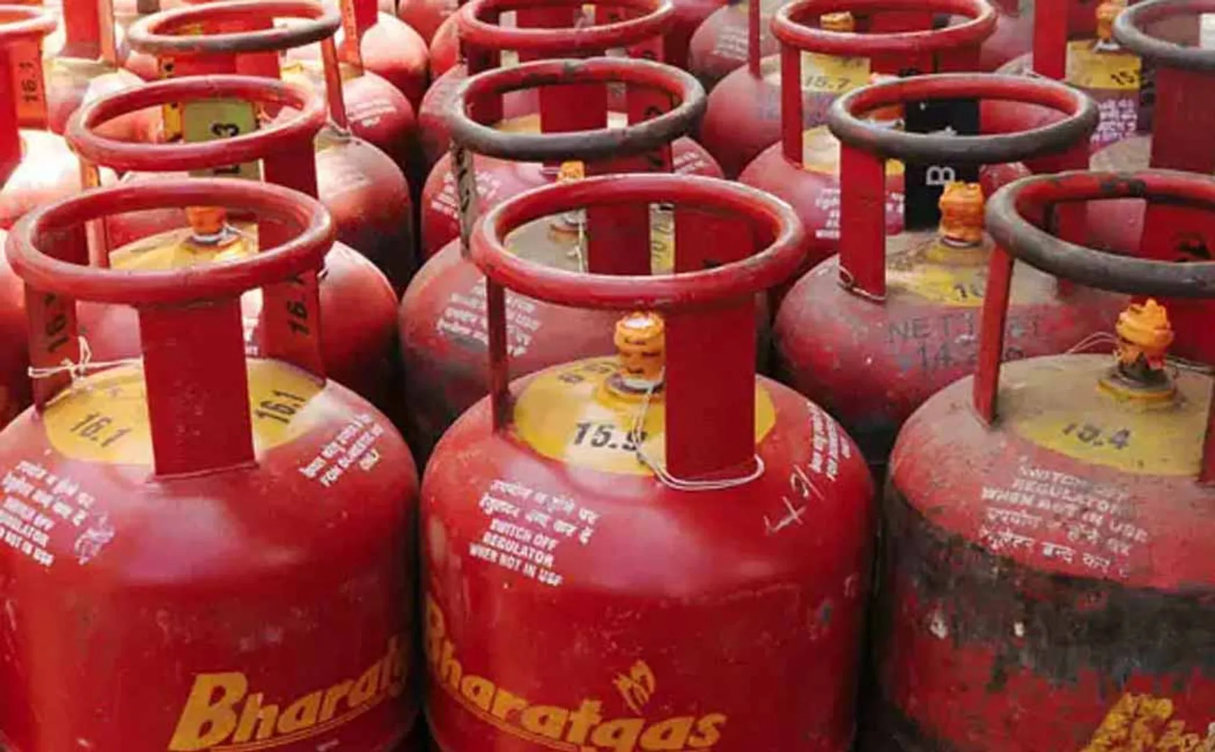 Cooking gas connection charges increase!